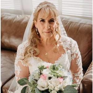 Meet your Posher, Anise